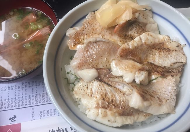 美味しいのどぐろ炙り丼でした^ ^