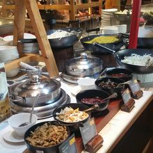 ヌードルとお粥のコーナー