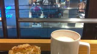 コーヒービーン (弘大三叉路店)