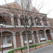 社交クラブです