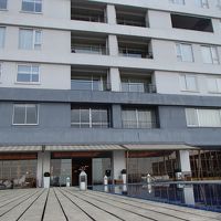 デッキ側から見た外観