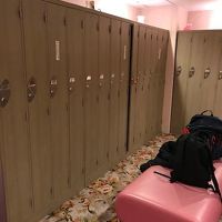 カプセルルームとロッカールームが別です