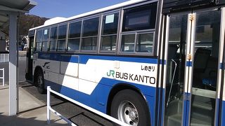 2019年11月17日の安房白浜駅12時00分発館山駅行きのバスの様子について