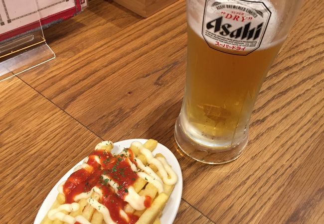 カジュアルなスペインバル