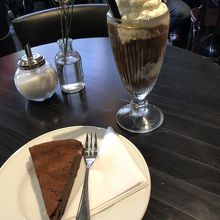 このチョコレートケーキ、最高でした。