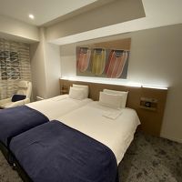 部屋の絵が何かわからなかったけど提灯かな？