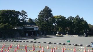 皇居に入る手前の広場