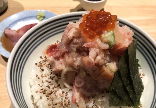 日本橋海鮮丼 つじ半 神楽坂店 クチコミ アクセス 営業時間 神楽坂 飯田橋 フォートラベル 日本橋海鮮丼 つじ半 神楽坂店 クチコミ アクセス 営業時間 神楽坂 飯田橋 フォートラベル