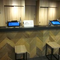 １階フロントは超シンプルです～