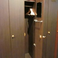 個別ロッカーは大型幅広タイプです