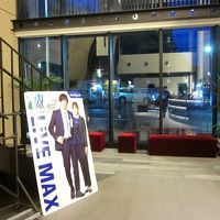 １階　フロント＆ロビーはシンプル