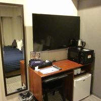 デスク周りはコンパクトです～