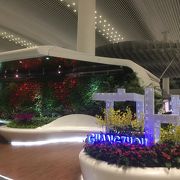 とてもきれいな空港です