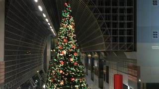 大階段から京都のクリスマス