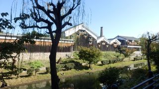 宇治川派流で現地では濠川とも呼ばれている