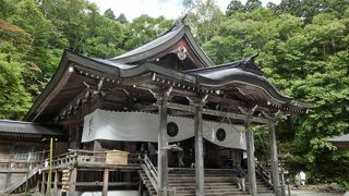 戸隠の奥社へ行く前に立ち寄りました。