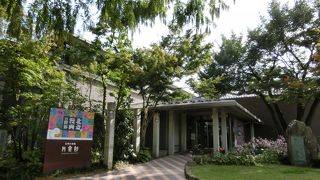 北斎の晩年の様子を知ることができます。