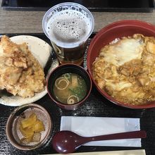 炭火焼親子丼と、唐揚げ