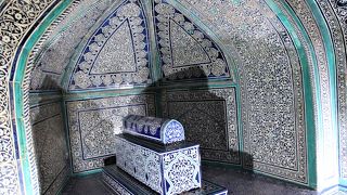 美人になるか筋肉隆々となるか