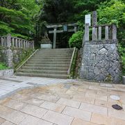 長谷部信連を祀る神社