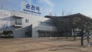 古き良き韓国駅の風情が色濃く残っている地方駅に感じました