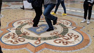 とりあえず通り抜けてみる