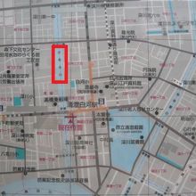 小名木川は、江戸時代に、隅田川と中川を結ぶ人工の運河でした。