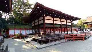 舞台は、たいへんきれい