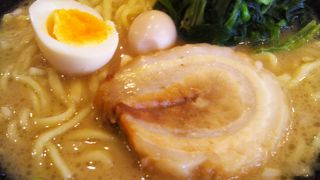 チャーシューが厚切り