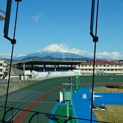 スタンドからの富士山が美しい