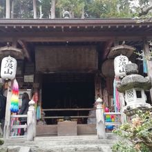 笈摺（おいずる）堂です