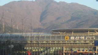 梁山市内ではKORAILとの接続に使える甑山駅がお勧めです