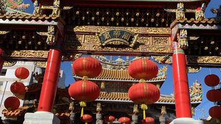 お線香を購入する。