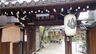 重苦しい気持ちになる寺院