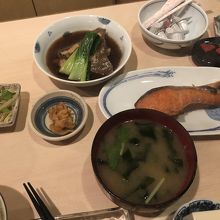 鰈の煮つけ、鮭