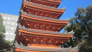 新しい建造物ですが、とても美しいです