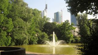 都会のオアシス