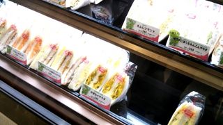 フルーツサンドイッチ