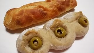 活気あるパン屋さん