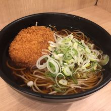 コロッケ蕎麦