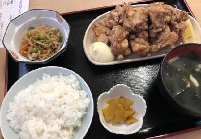 から揚げ定食