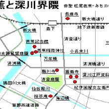 深川には、芭蕉ゆかりの地があります。万年橋の北側に多いです。