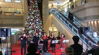 マーケットプレイスでのクリスマスイベント