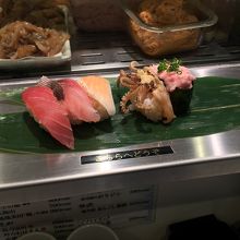 寿司屋の朝ごはん五貫セット