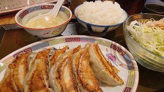 定食の小鉢は好きなものが選べる