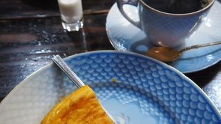 カフェドヨシユキ