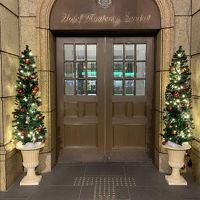 おしゃれな洋館みたいなホテルです。