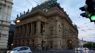 いつかはここでコンサートを♪