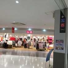 ユニクロgu無印良品が揃ってます By おじん アピタタウン稲沢のクチコミ フォートラベル