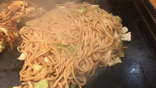 ならファミリーでお好み焼き